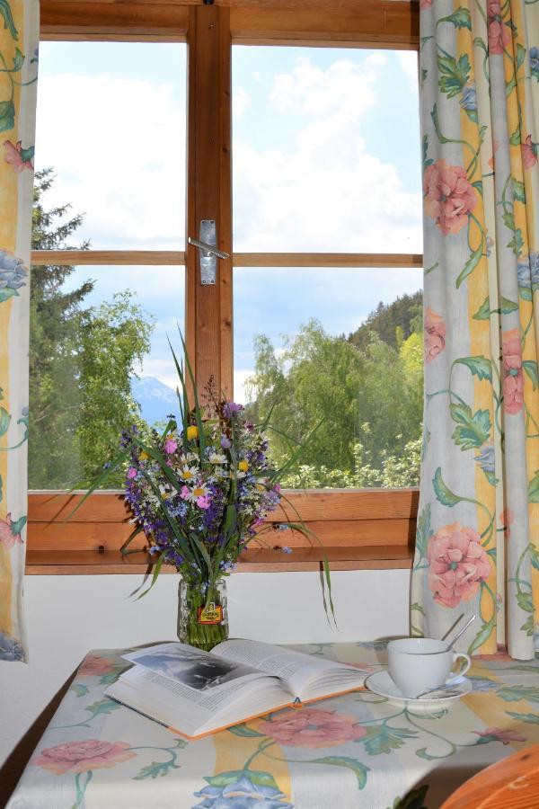 Haus Kathrein Fliess Exterior foto